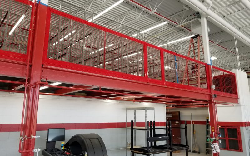 Mezzanine Rail Guard Red